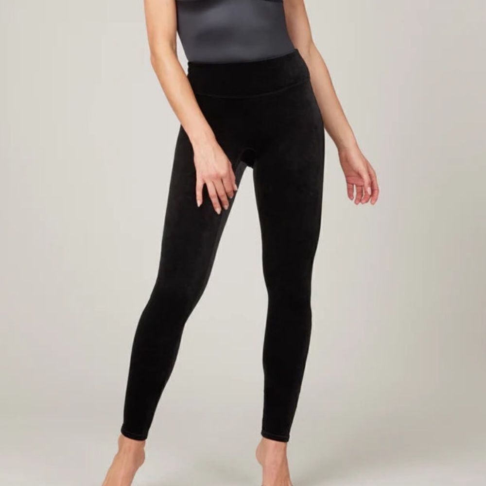 NWOT Spanx Black Velvet Leggings